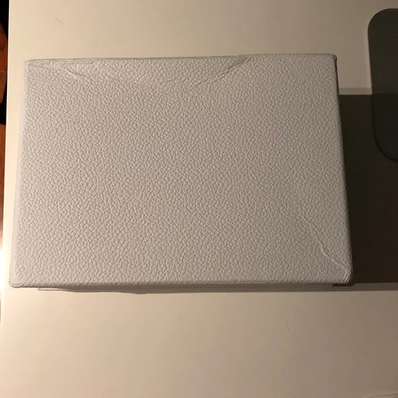 Large Dior Storage Box - Picture 9 of 9